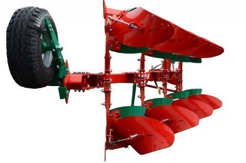 Новесной оборотный плуг Agro-Masz РО с болтовой защитой (фото 3)