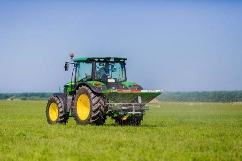 Разбрасыватель минеральных удобрений Sipma RN 500 / 750 / 1000 / 1500 / 2000 BORYNA (фото 3)