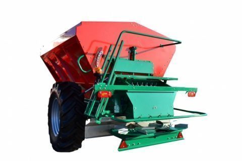 Разбрасыватель минеральных удобрений Agro-Masz Rewo 8200 (фото 3)