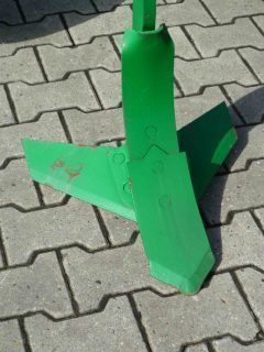 Тяжелый стерневой культиватор Unia KOS 2,1 / 2,6 / 3 / 3,7 / 4,5 / 5,4 / 6 (фото 10)