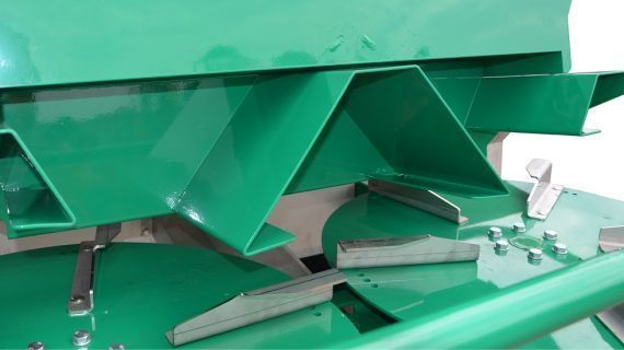 Разбрасыватель минеральных удобрений Agro-Masz Rewo 8200 (фото 13)