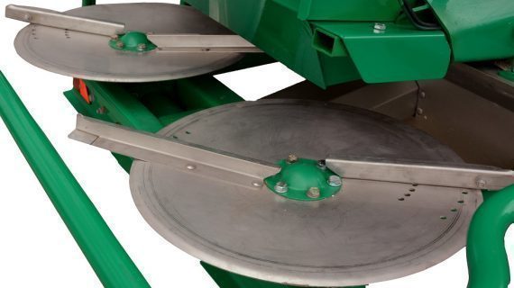 Разбрасыватель минеральных удобрений Agro-Masz Rewo 8200 (фото 14)